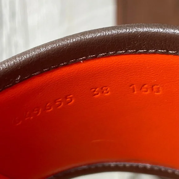 Gucci Donald Duck Beige Slide Disney GG Supreme Size 38 7.5 Sandal Orange 649655 - Picture 15 of 17